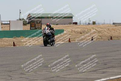 media/Jun-05-2022-WERA (Sun) [[64b01df28d]]/Race 3 C Superbike Expert Novice/